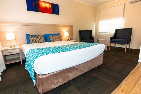 Bay Executive Motel - Nelson Bay Accommodation.com 4