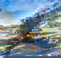 Commercial Golf Resort - Accommodation Nelson Bay
