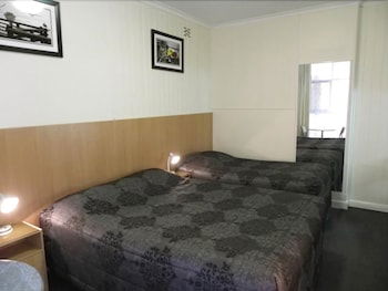 Albury Clifton Motel - Accommodation Nelson Bay 1