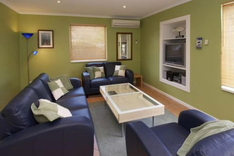 Albany Harbourside Apartments And Houses - Accommodation Nelson Bay 4