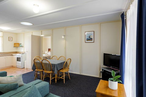 Park Avenue Holiday Units - Accommodation Nelson Bay 7