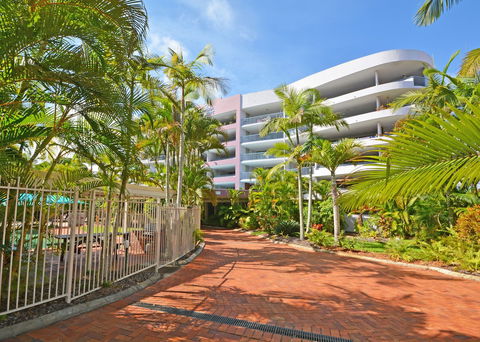 Riviera Resort - Accommodation Nelson Bay 2