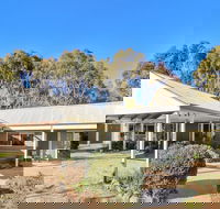 All Seasons Mansfield - Accommodation Nelson Bay
