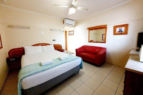Ardeanal Motel West Wyalong - Accommodation Nelson Bay 6