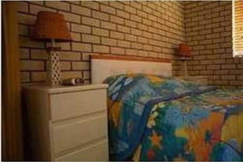 Whitecaps Holiday Apartments - Accommodation Nelson Bay 1