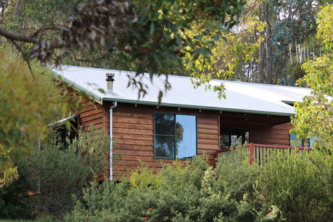 Misty Valley Country Cottages - Accommodation Nelson Bay 1