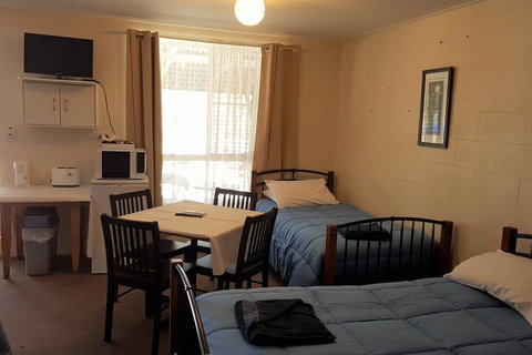 Murray Gardens Cottages & Motel - Accommodation Nelson Bay 3