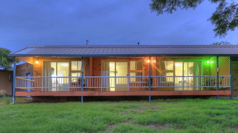 Jacaranda Motor Lodge - Accommodation Nelson Bay 3