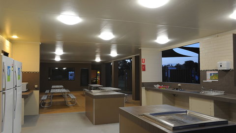 NRMA Eastern Beach Holiday Park - Accommodation Nelson Bay 6