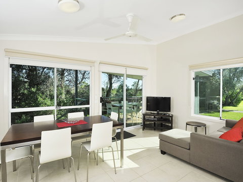 NRMA Eastern Beach Holiday Park - Accommodation Nelson Bay 4