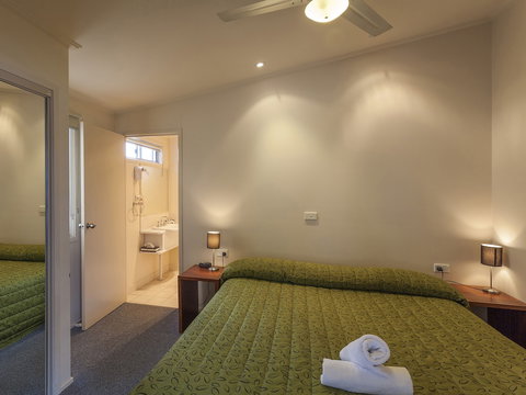NRMA Eastern Beach Holiday Park - Accommodation Nelson Bay 2