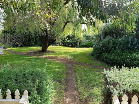 Clonmara Country House & Cottages - Accommodation Nelson Bay 0
