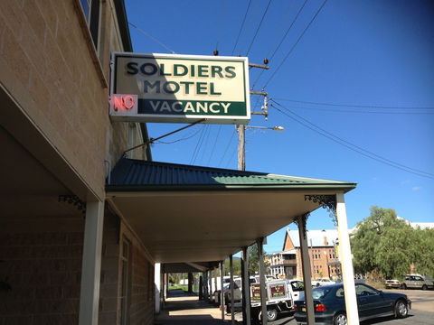 Soldiers Motel - Accommodation Nelson Bay 0