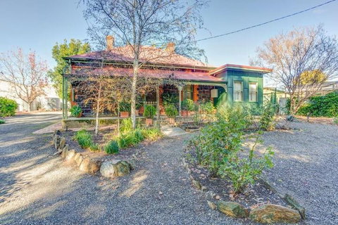 Tanunda Cottages - Accommodation Nelson Bay 2