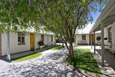 Tanunda Cottages - Accommodation Nelson Bay 1