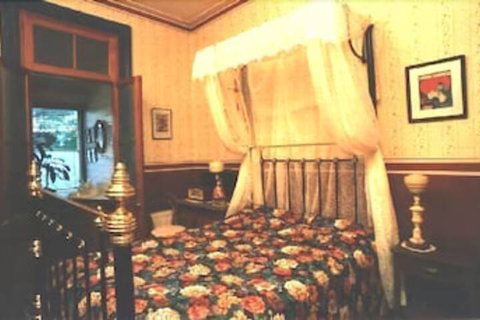 Sirens Bed & Breakfast - Accommodation Nelson Bay 7