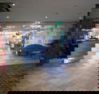 Lake Haven Motor Inn  Palms Restaurant - Accommodation Nelson Bay
