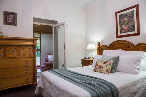 Wishing Well Cottage - Accommodation Nelson Bay 1