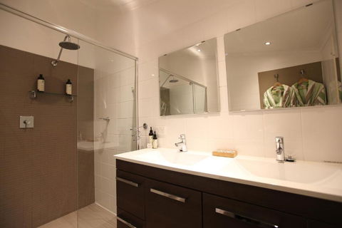 One Tree Bed & Breakfast - Accommodation Nelson Bay 6