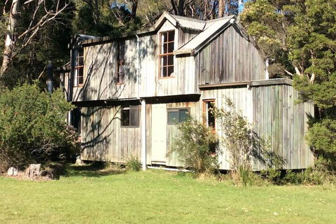 Crayfish Creek Van & Cabin Park - Accommodation Nelson Bay 6