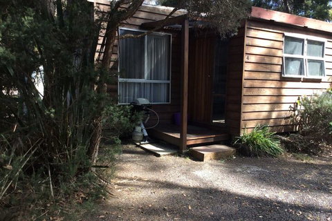 Crayfish Creek Van & Cabin Park - Accommodation Nelson Bay 4