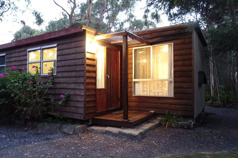 Crayfish Creek Van & Cabin Park - Accommodation Nelson Bay 7