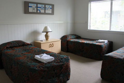 Sanctuary Lakes Fauna Retreat - Accommodation Nelson Bay 6