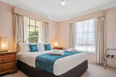 Swansea Cottages & Motel Suites - Accommodation Nelson Bay 6