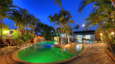 The Grange Resort - Accommodation Nelson Bay 1