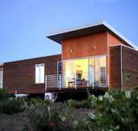 Eco-luxe at Mount Avoca - Accommodation Nelson Bay