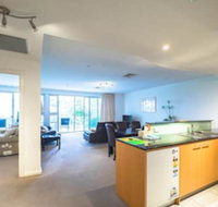 Glenelg Beachside Apartments - Accommodation Nelson Bay