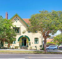Neutral Bay Lodge - Nelson Bay Accommodation.com