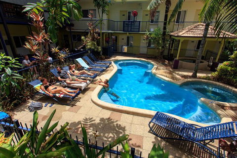 Cairns Central YHA - Hostel - Accommodation Nelson Bay 3