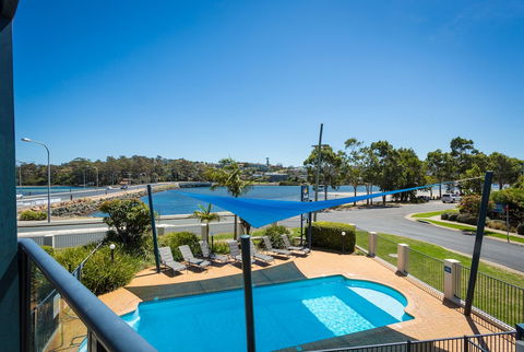 Sails Luxury Apartments Merimbula - Accommodation Nelson Bay 5