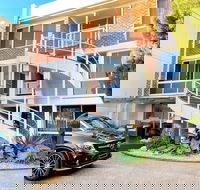 Bay Breeze Boutique Accommodation - Accommodation Nelson Bay