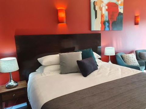 Sanctuary Hill Retreat - Accommodation Nelson Bay 6