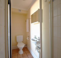 Caloundra Backpackers - Hostel - Accommodation Nelson Bay