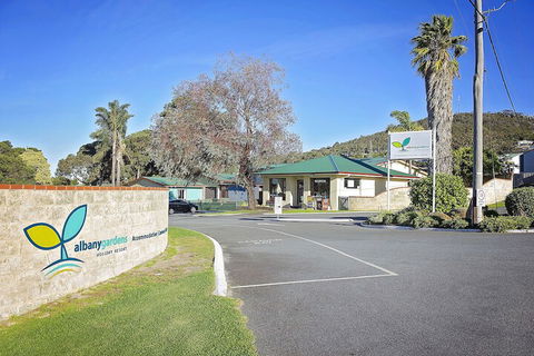 Albany Gardens Tourist Park - Accommodation Nelson Bay 1