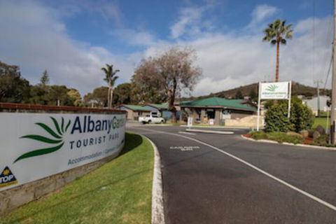 Albany Gardens Tourist Park - Accommodation Nelson Bay 0