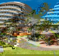 DoubleTree by Hilton Hotel Cairns - Accommodation Nelson Bay