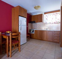 Shaws on the Shore - Accommodation Nelson Bay