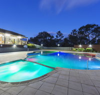 Alivio Tourist Park Canberra - Accommodation Nelson Bay