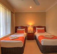 Endeavour Court Motor Inn - Accommodation Nelson Bay