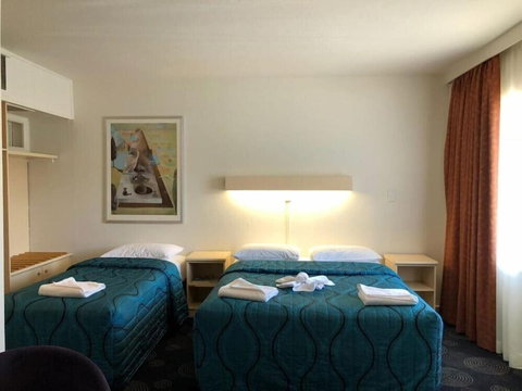 The Astor Hotel Motel - Accommodation Nelson Bay 1