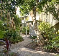 The Retreat Beach Houses - Accommodation Nelson Bay