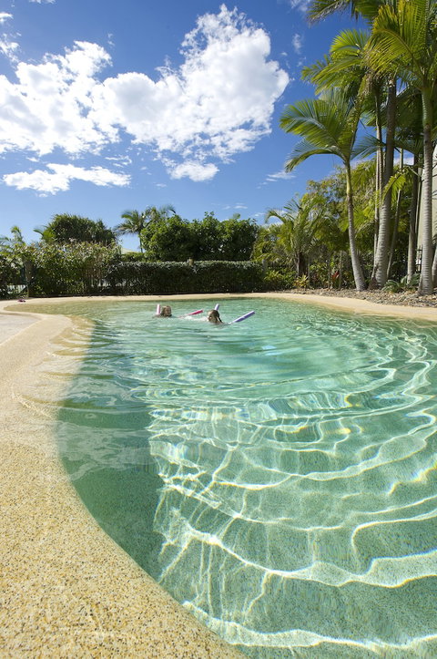 The Retreat Beach Houses - Accommodation Nelson Bay 3