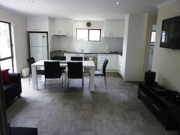 Garden Of Eden Caravan Park - Accommodation Nelson Bay 3