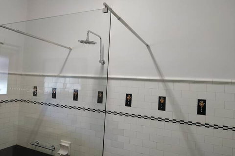 Glenelg Gateway Apartments - Accommodation Nelson Bay 3