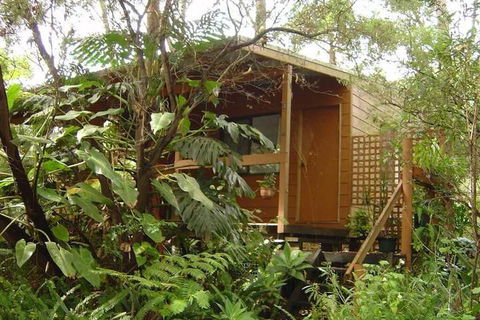 Samurai Beach Bungalows Port Stephens YHA - Accommodation Nelson Bay 1