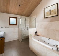 Aiyana Retreat - Accommodation Nelson Bay